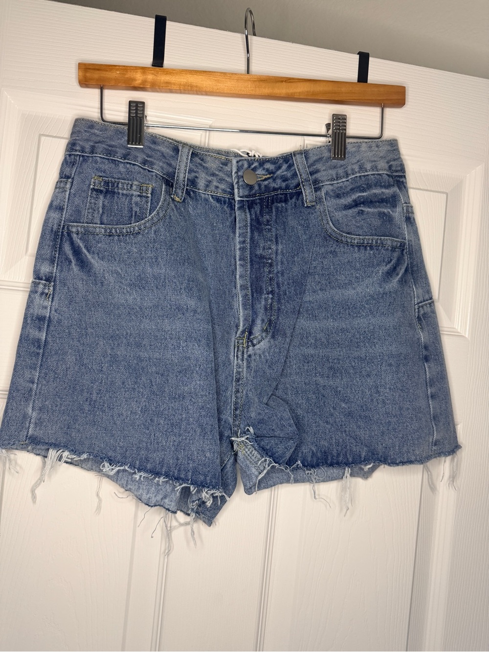 Signature8 Frayed Hem Light Blue Denim Shorts
